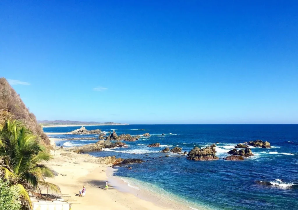 Costa y avances de urbanización de El Risco